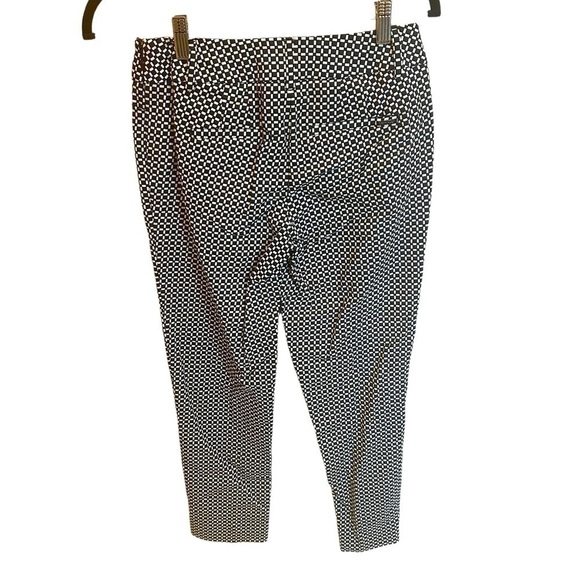 White House Black Market Houndstooth Slim Ankle Pants Size 0 Regular - Picture 2 of 3